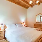 4 Bedroom Awesome In * Codivara