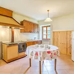 4 Bedroom Lovely In Nyaraló Codivara