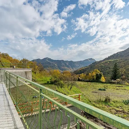 4 Bedroom Lovely In Nyaraló Codivara