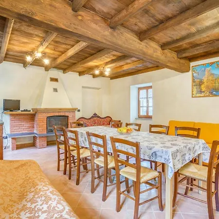 Nyaraló 4 Bedroom Lovely In Codivara