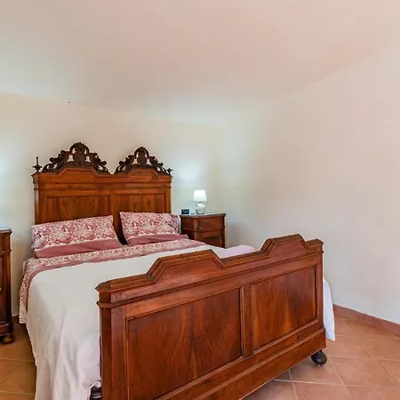 펜션 4 Bedroom Awesome In *